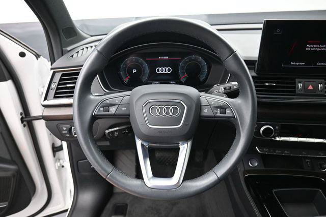 Used 2023 Audi Q5 2.0T Premium Plus w/ Premium Plus Package AWD/4WD image 16