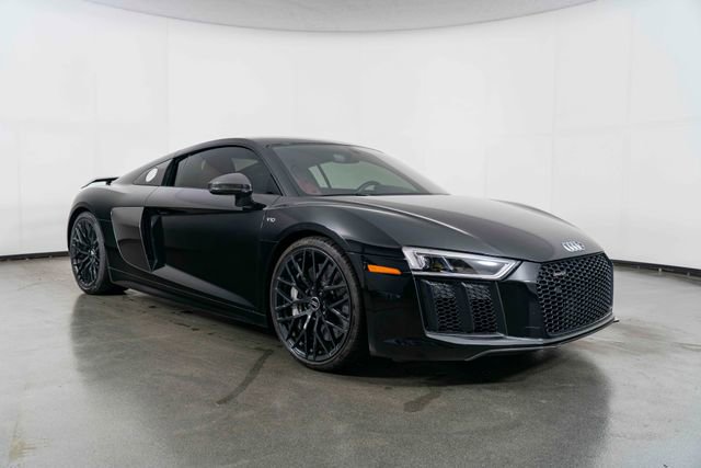 Used 2018 Audi R8 V10 plus image 1