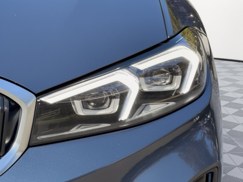 Certified 2026 BMW 330i Sedan RWD image 12