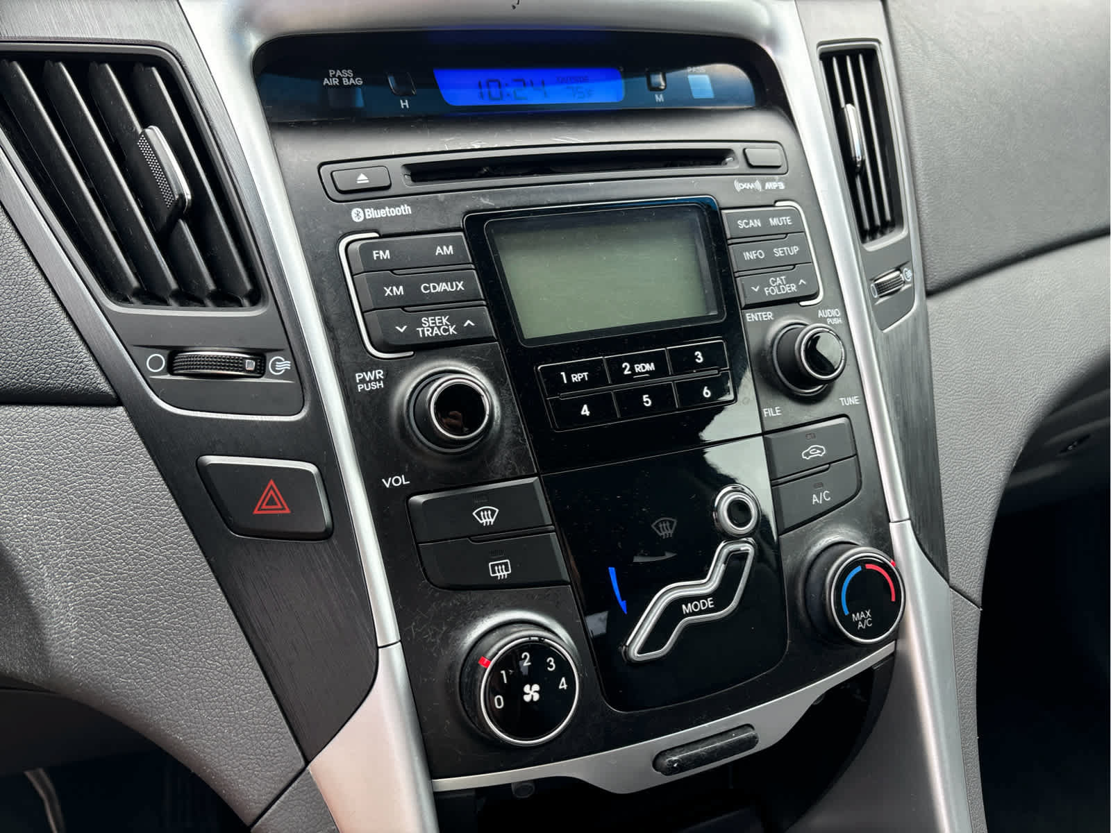Used 2011 Hyundai Sonata GLS FWD image 9