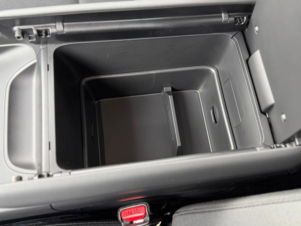 New 2026 Hyundai Santa Fe SE image 25