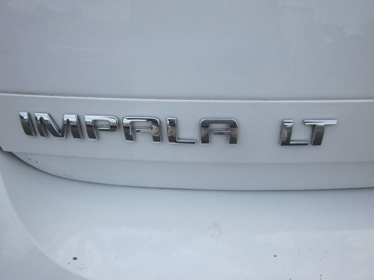 Used 2012 Chevrolet Impala LT FWD image 31