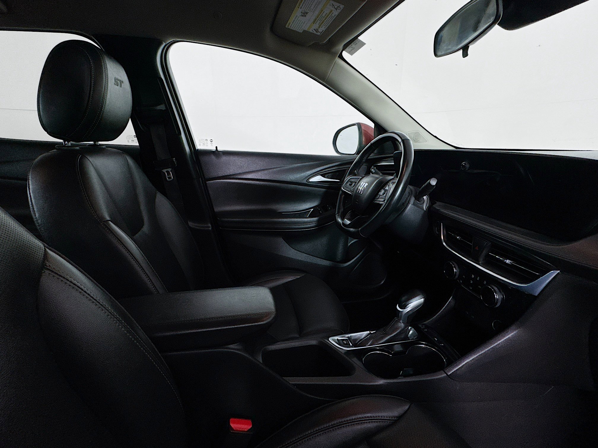 Used 2024 Buick Encore GX Sport Touring w/ Comfort Package image 28