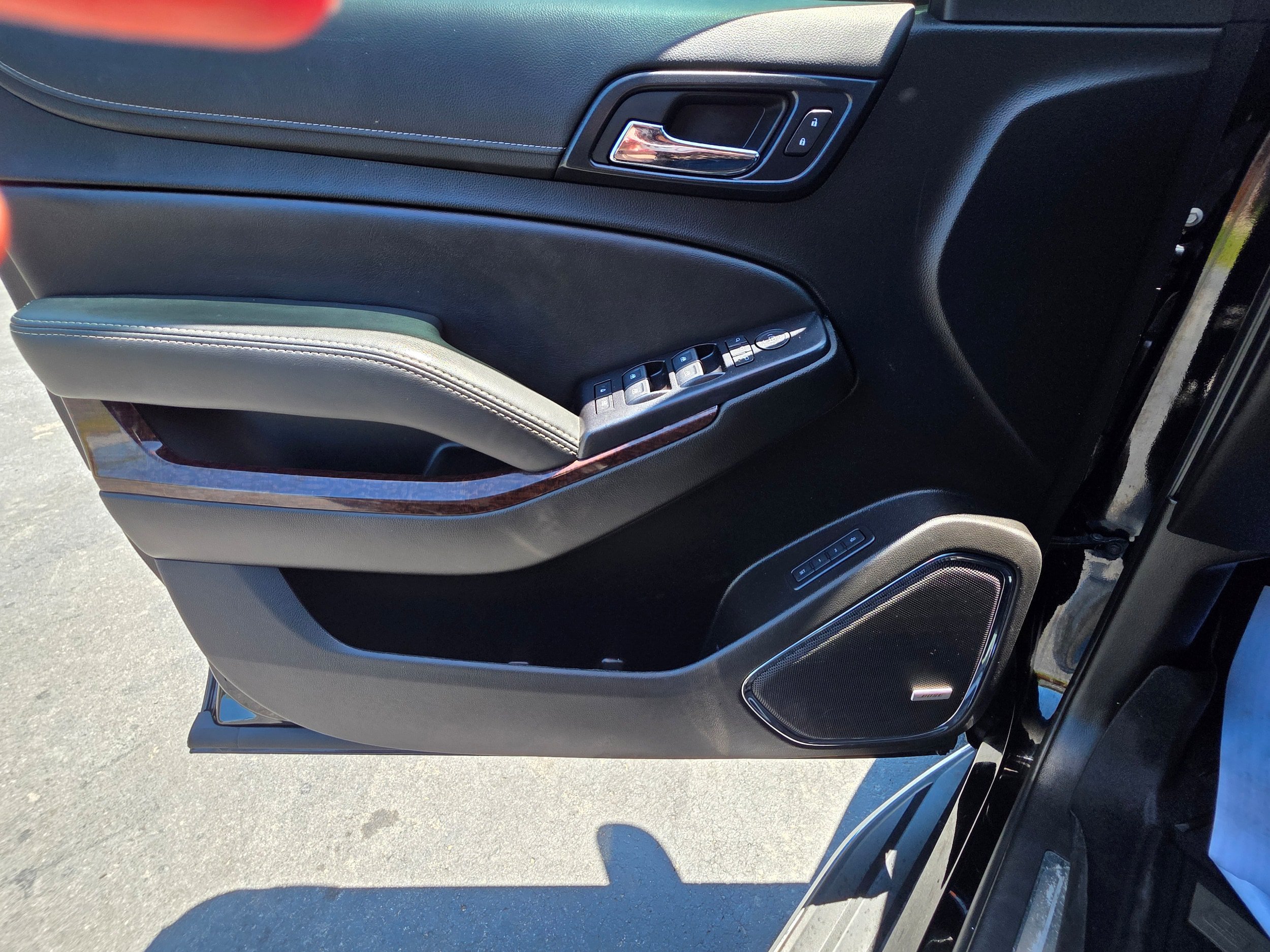 Used 2018 GMC Yukon SLT RWD image 15