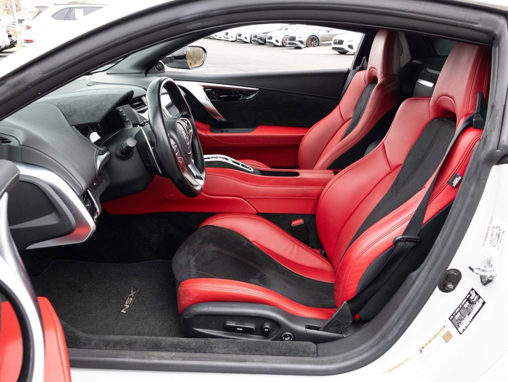 Used 2020 Acura NSX image 24