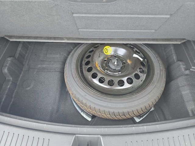 Used 2023 Buick Encore GX Select image 15