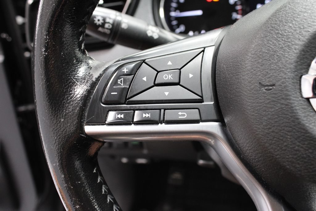 Certified 2022 Nissan Rogue Sport SV AWD/4WD image 26