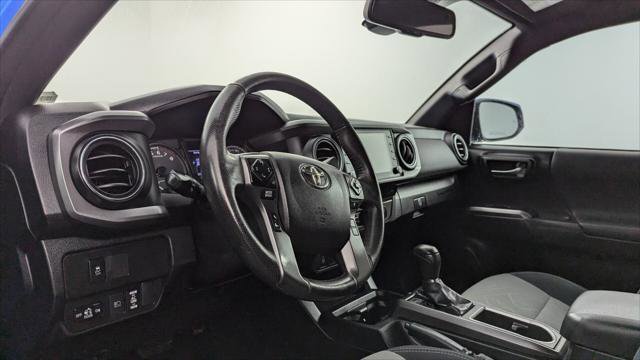 Used 2021 Toyota Tacoma TRD Sport w/ Technology Package image 23