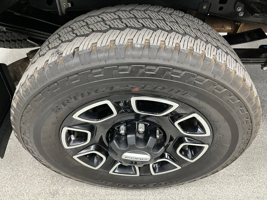 Used 2026 Ford F350 Platinum AWD/4WD image 17