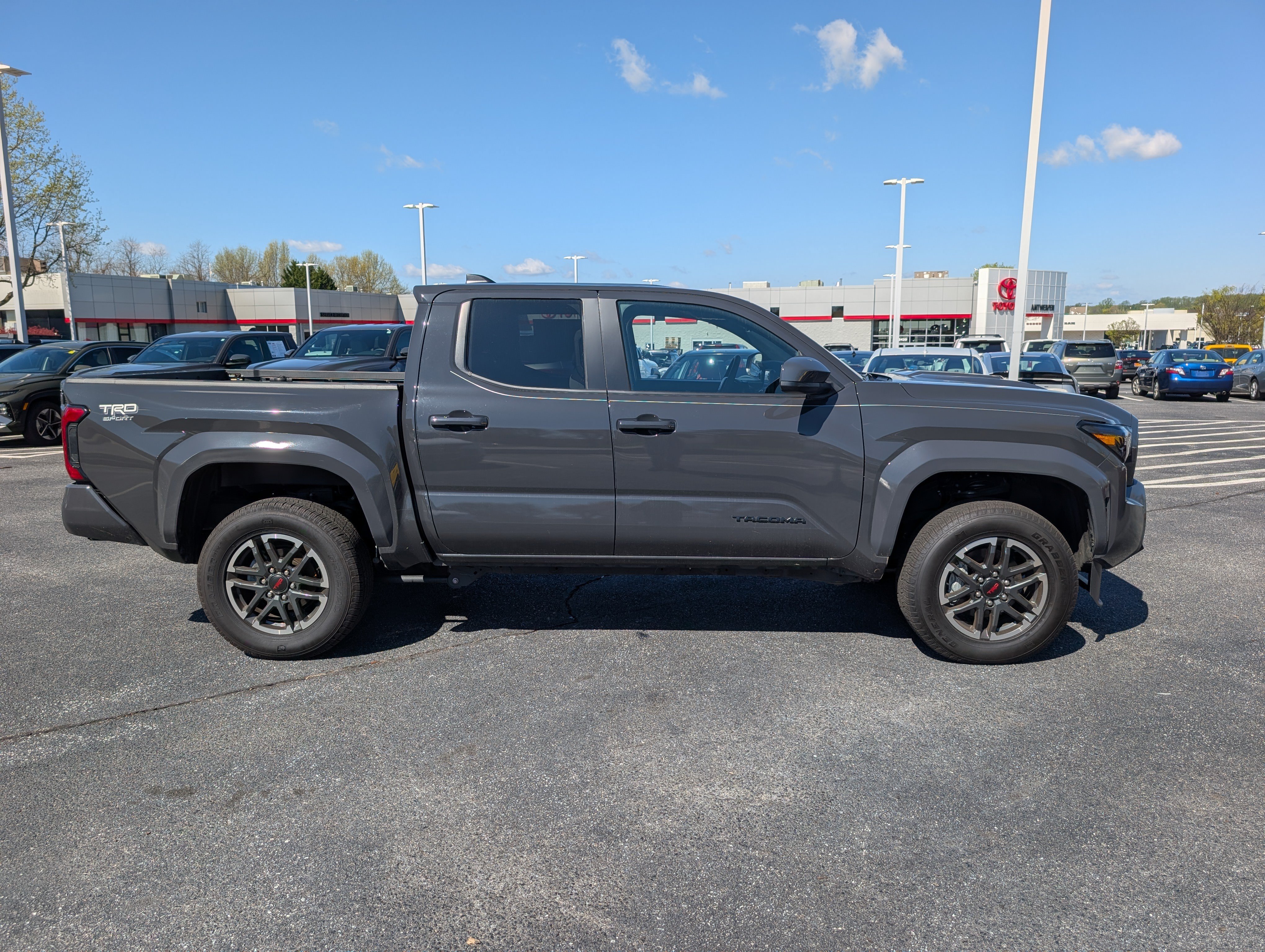 Certified 2025 Toyota Tacoma TRD Sport AWD/4WD image 2
