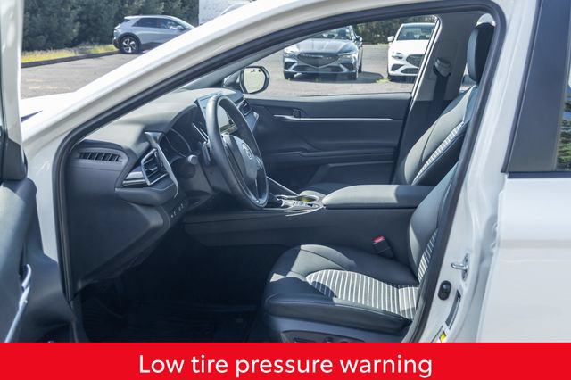Used 2023 Toyota Camry SE FWD image 28