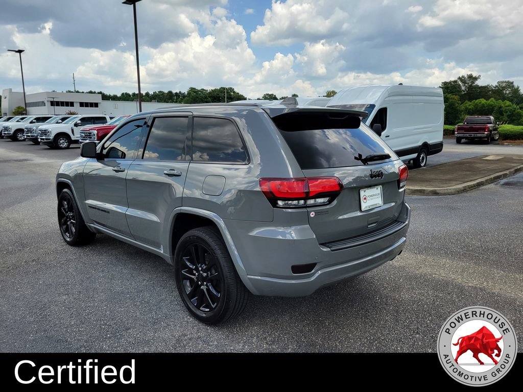 Used 2021 Jeep Grand Cherokee Laredo X RWD image 3