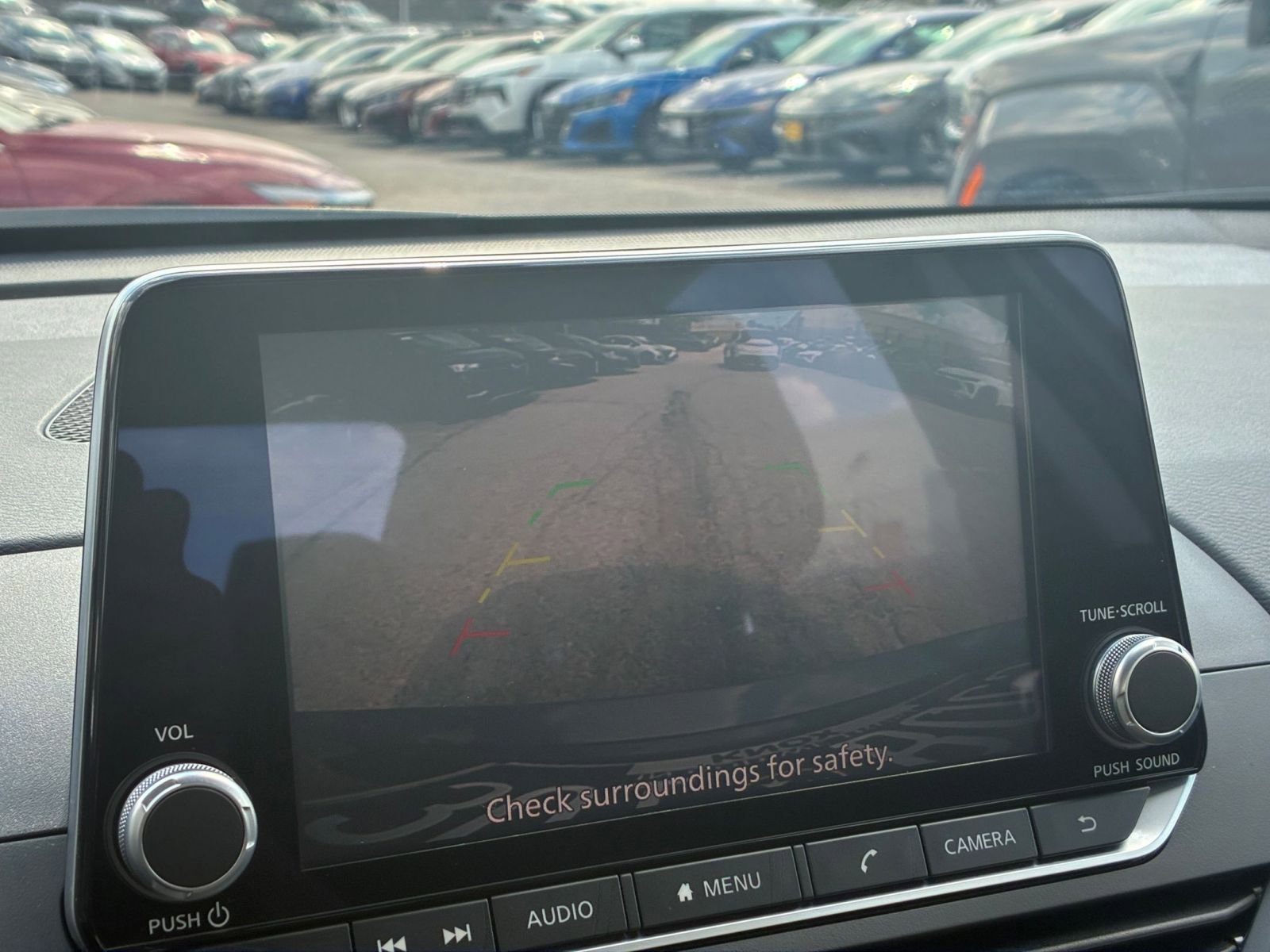 Used 2025 Nissan Altima 2.5 SV FWD image 20