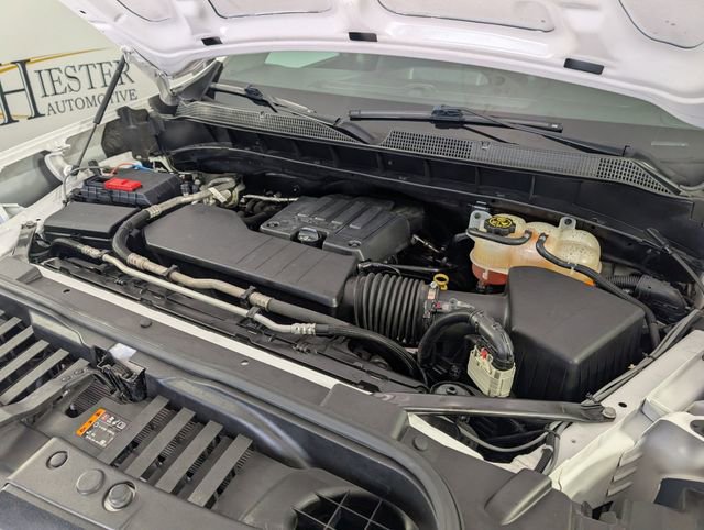 Used 2022 Chevrolet Silverado 1500 Custom image 31