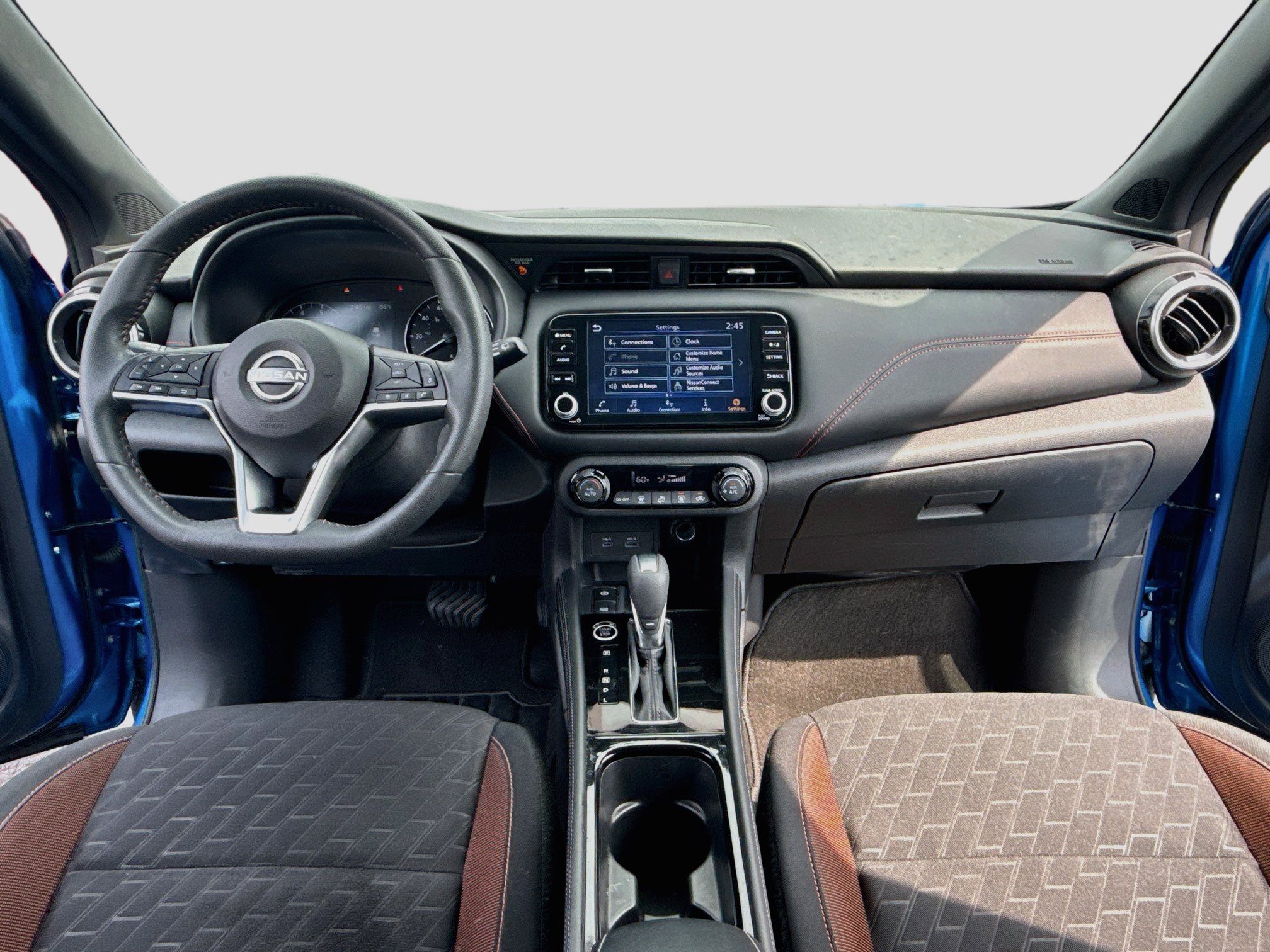 Used 2024 Nissan Kicks SR FWD image 14