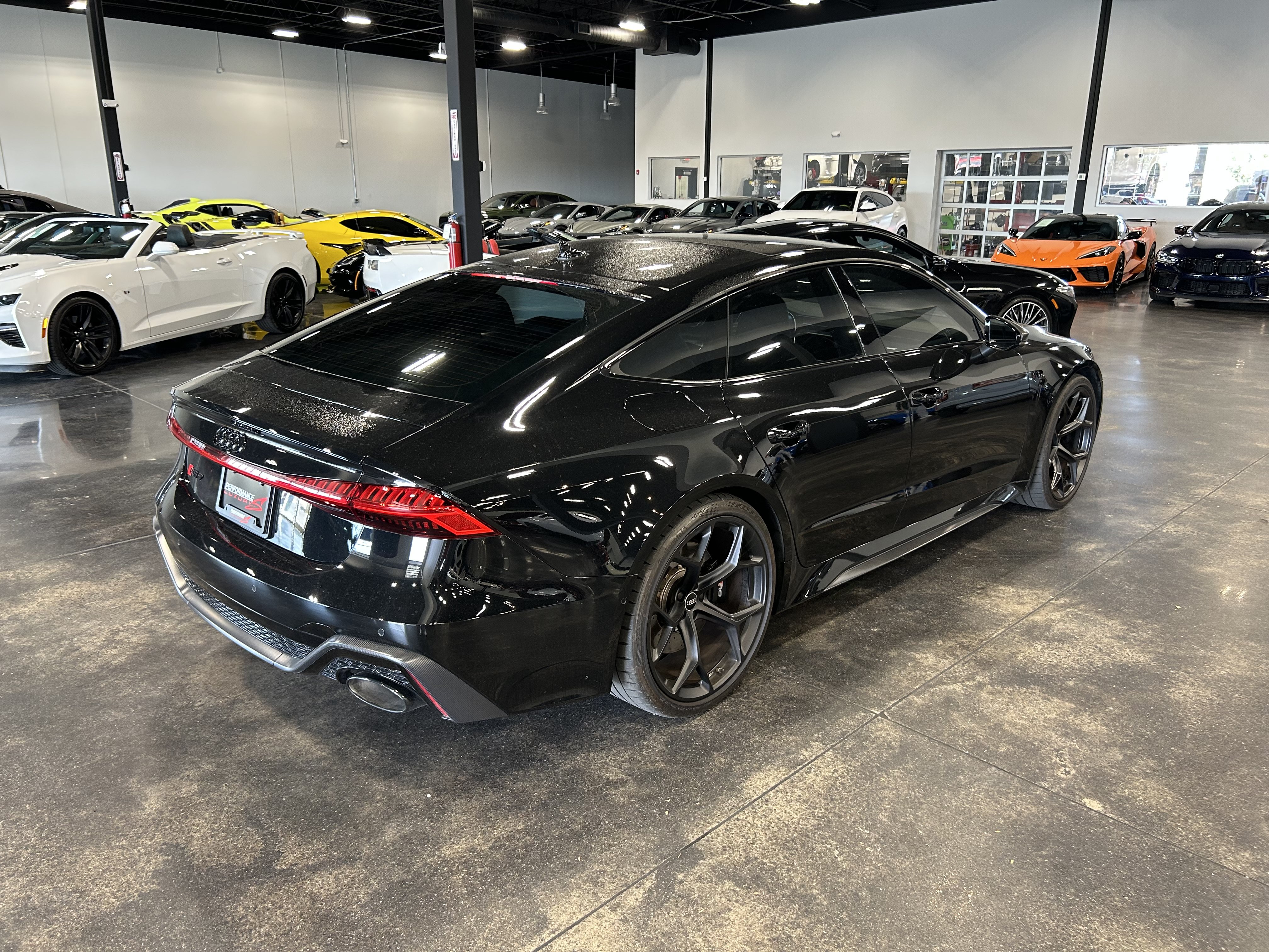 Used 2025 Audi RS 7 Performance AWD/4WD image 3