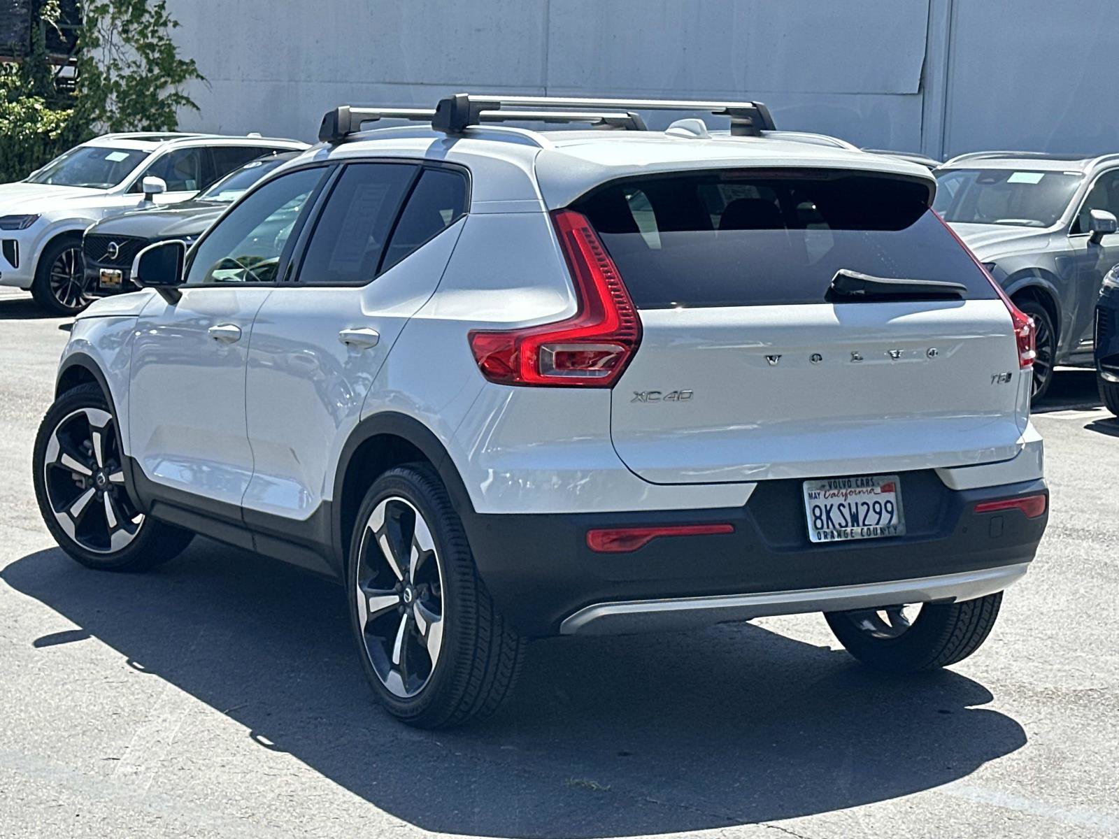 Used 2019 Volvo XC40 T5 Momentum AWD/4WD image 6