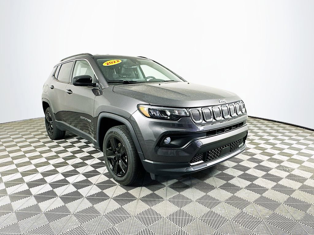 Certified 2022 Jeep Compass Latitude w/ Convenience Group image 2