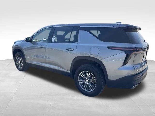 Certified 2024 Chevrolet Traverse LS AWD/4WD image 3