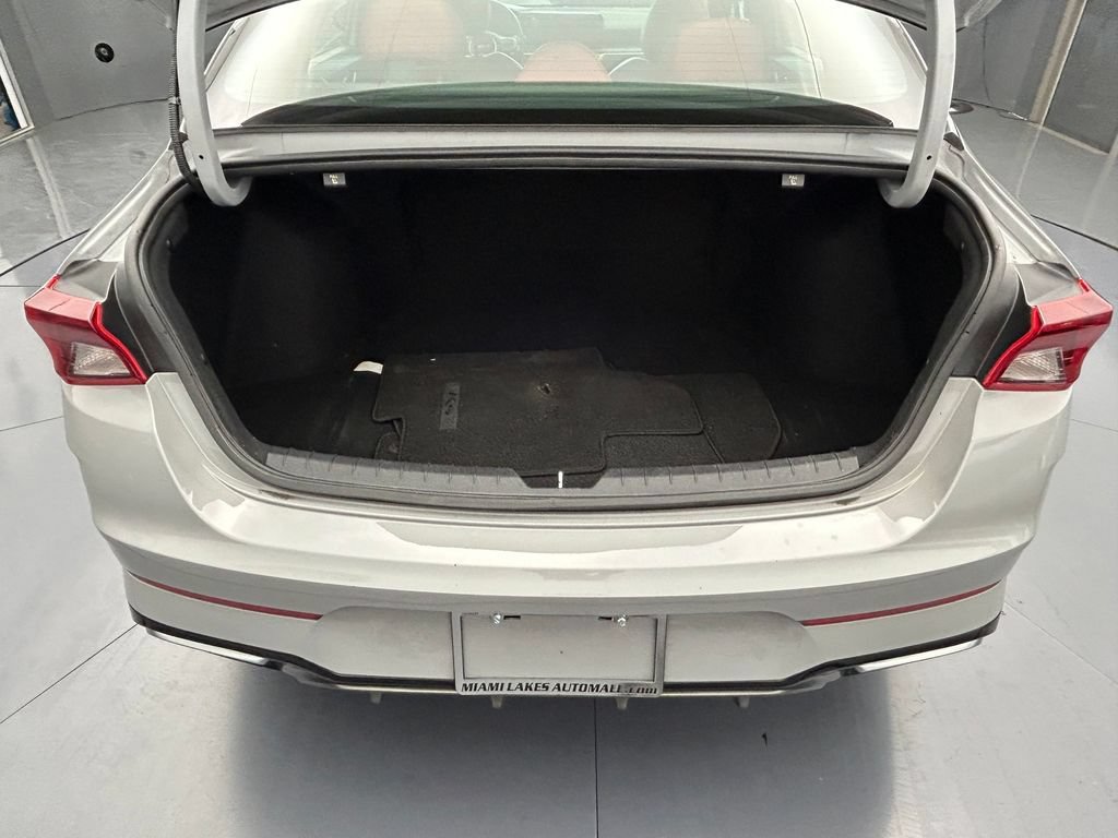 Used 2024 Kia K5 GT-Line w/ GT-Line Premium Package FWD image 18