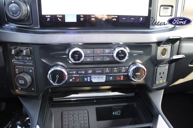 New 2026 Ford F350 Platinum w/ FX4 Off-Road Package image 15