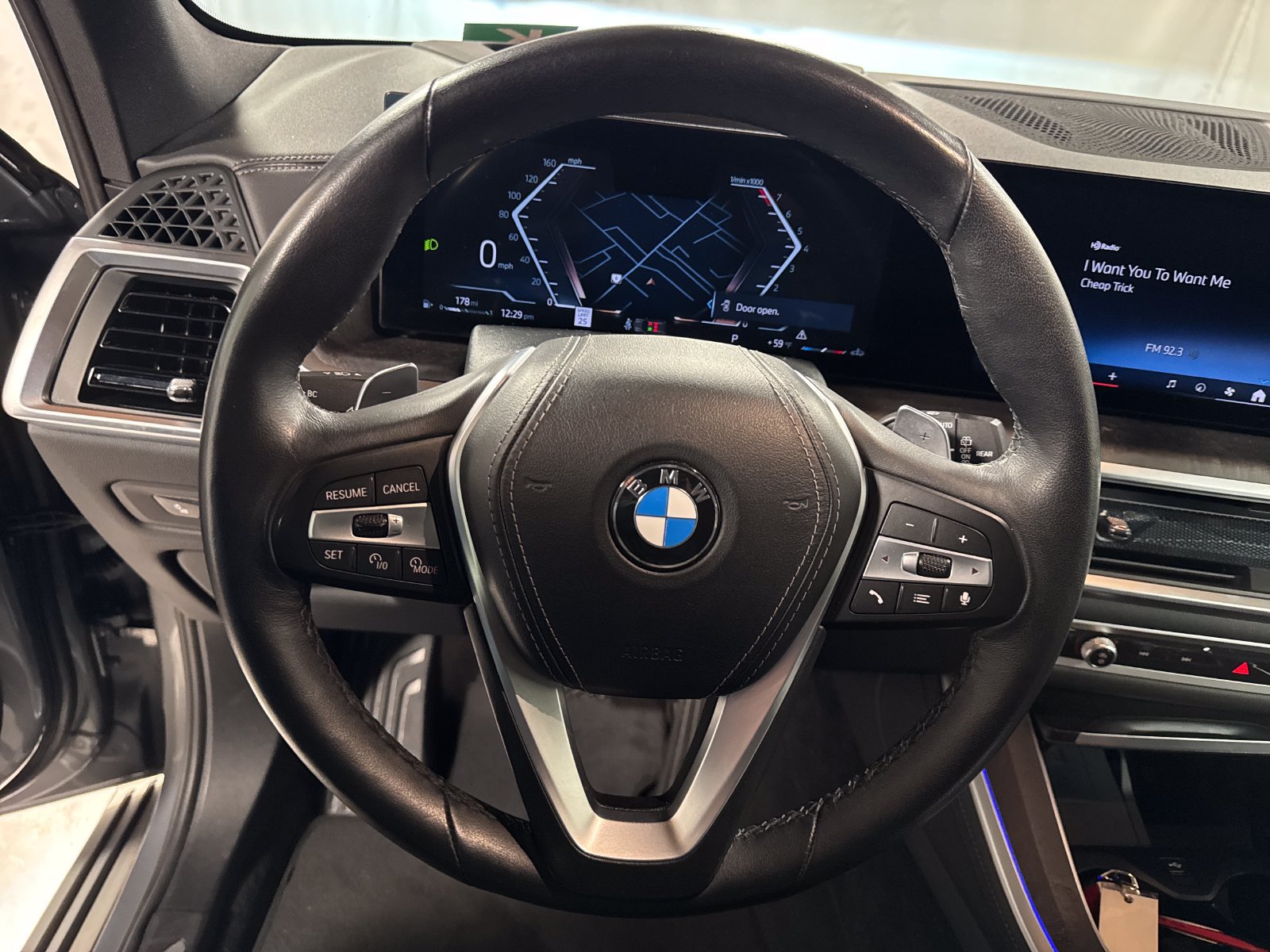 Used 2024 BMW X5 xDrive40i w/ Premium Package AWD/4WD image 15