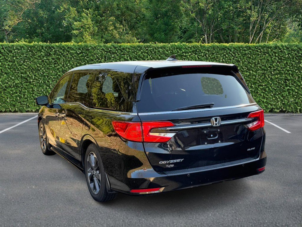 Used 2022 Honda Odyssey Elite image 4