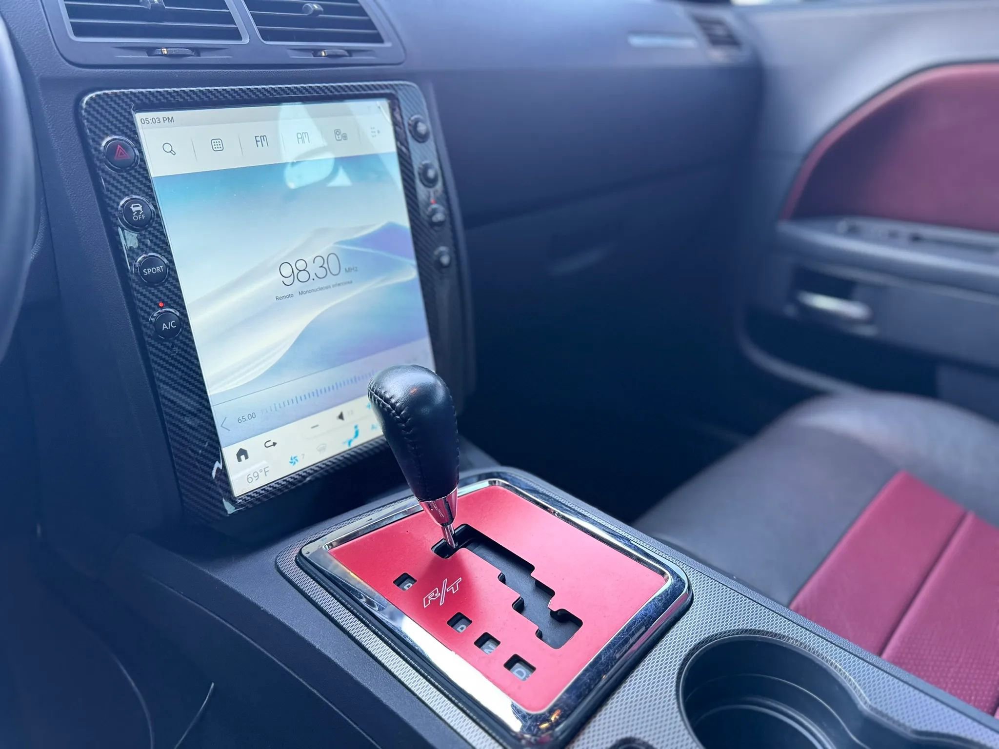 Used 2012 Dodge Challenger R/T image 29