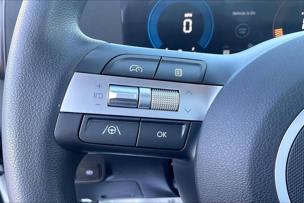 Used 2024 Hyundai Kona SE FWD image 12
