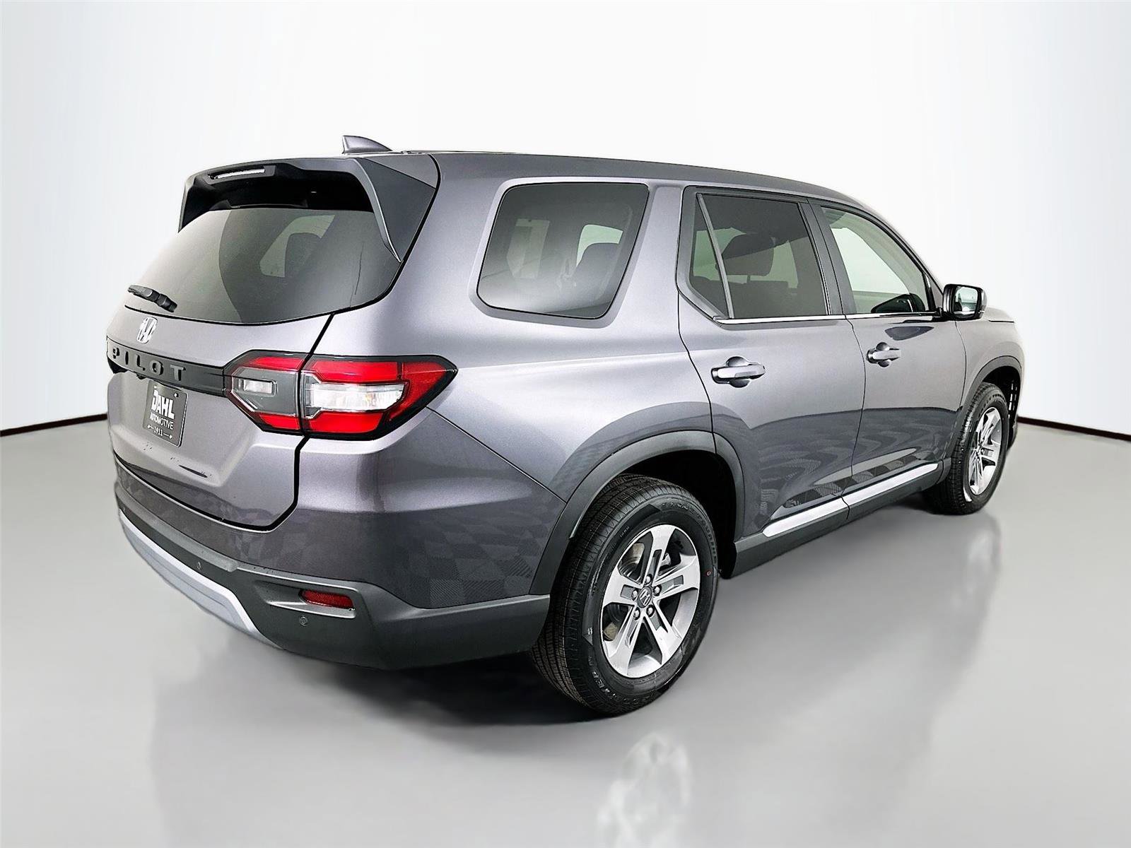 New 2025 Honda Pilot EX-L image 7