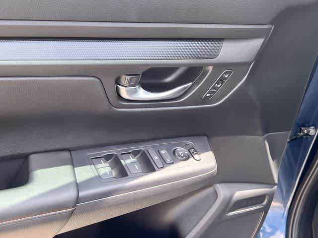Certified 2025 Honda CR-V Sport-L image 30