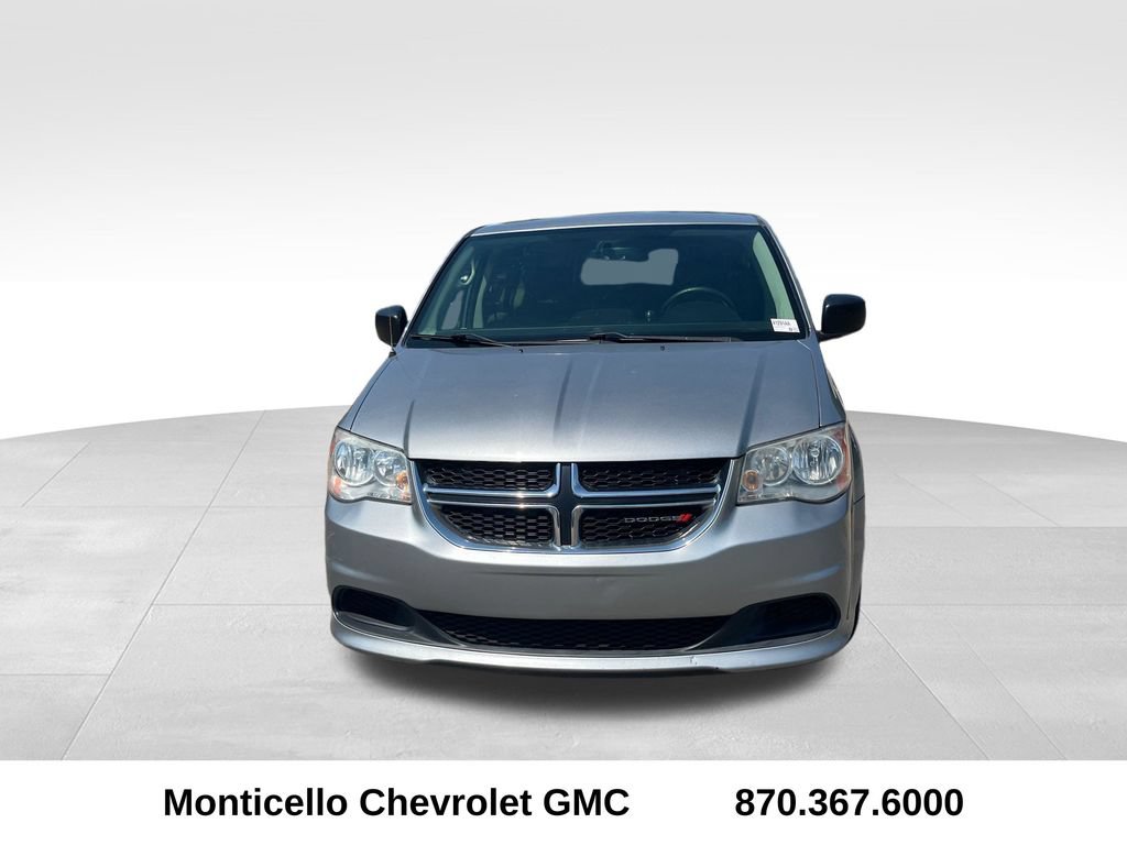 Used 2017 Dodge Grand Caravan SE w/ UConnect Hands-Free Group FWD image 8