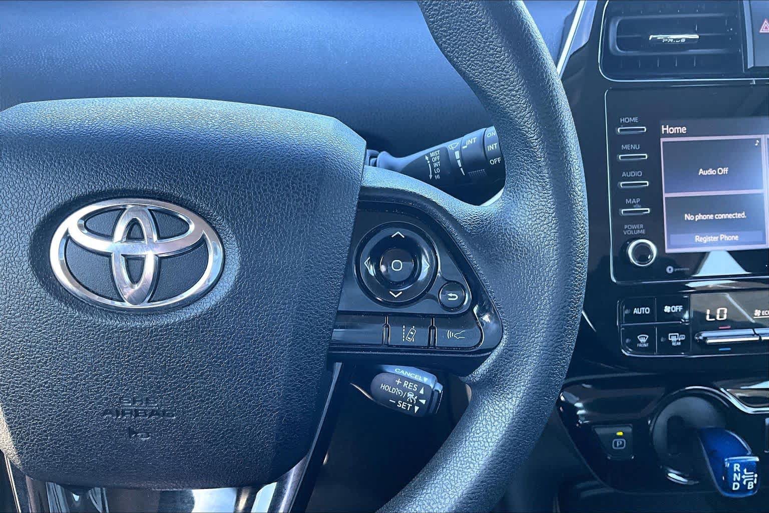 Used 2021 Toyota Prius LE FWD image 24
