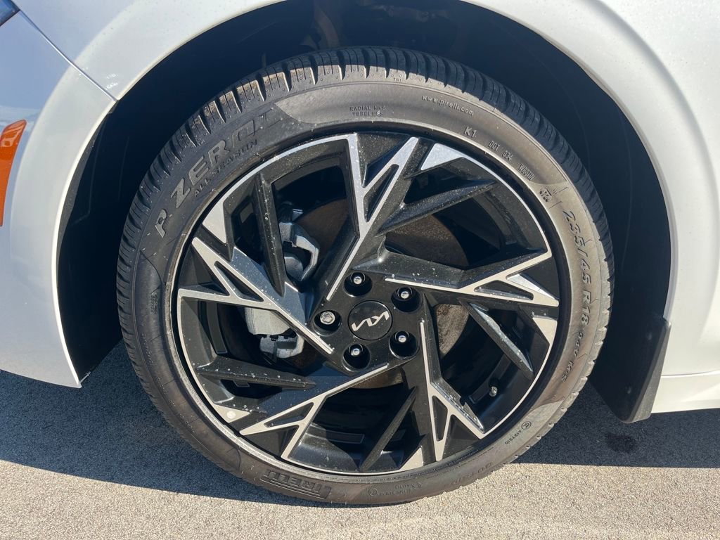 New 2025 Kia K5 GT-Line w/ GT-Line Premium Package image 9