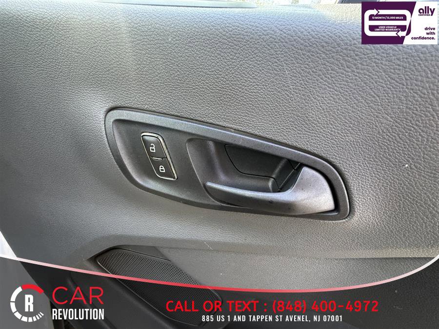 Used 2023 Ford Transit 250 Medium Roof image 29