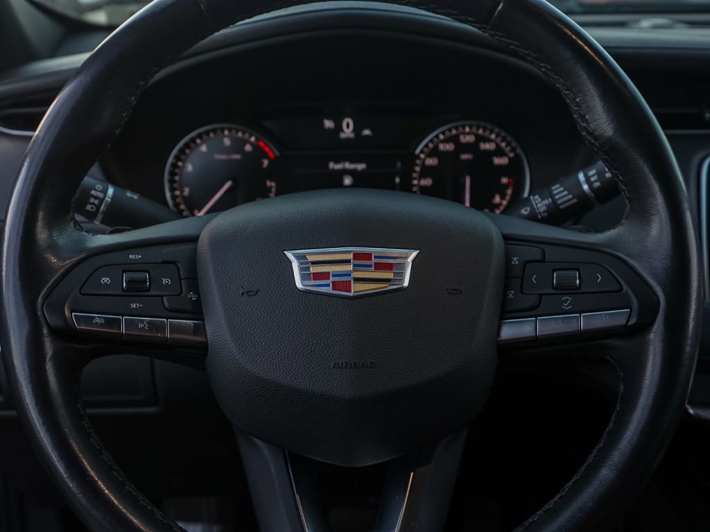 Used 2023 Cadillac XT4 Premium Luxury image 25