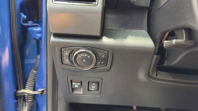 Used 2019 Ford F150 XLT w/ Equipment Group 302A Luxury AWD/4WD image 28