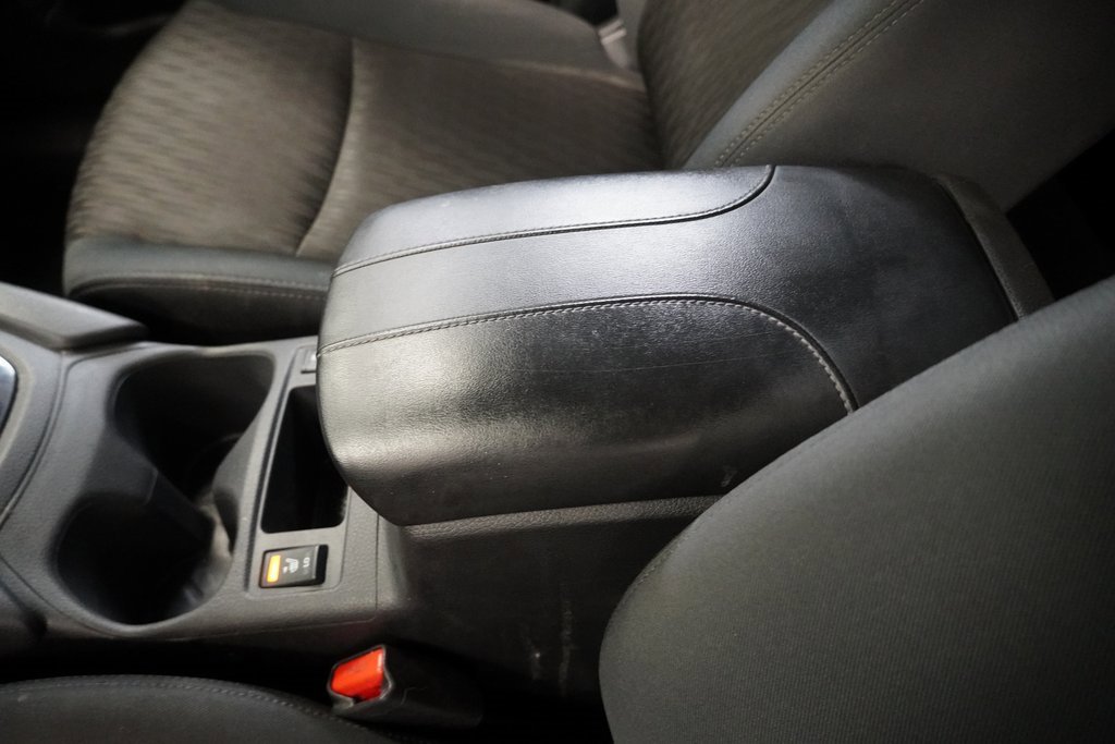 Used 2017 Nissan Rogue SV w/ Midnight Edition image 21