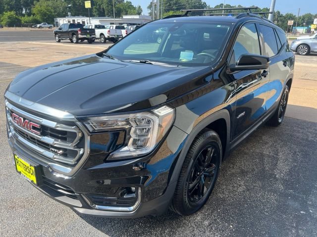 Used 2022 GMC Terrain AT4 w/ Infotainment Package II AWD/4WD image 5