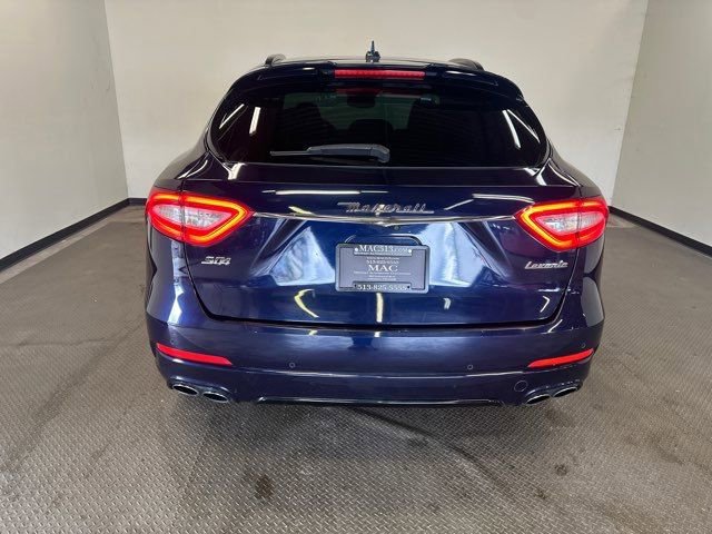 Used 2017 Maserati Levante S image 7