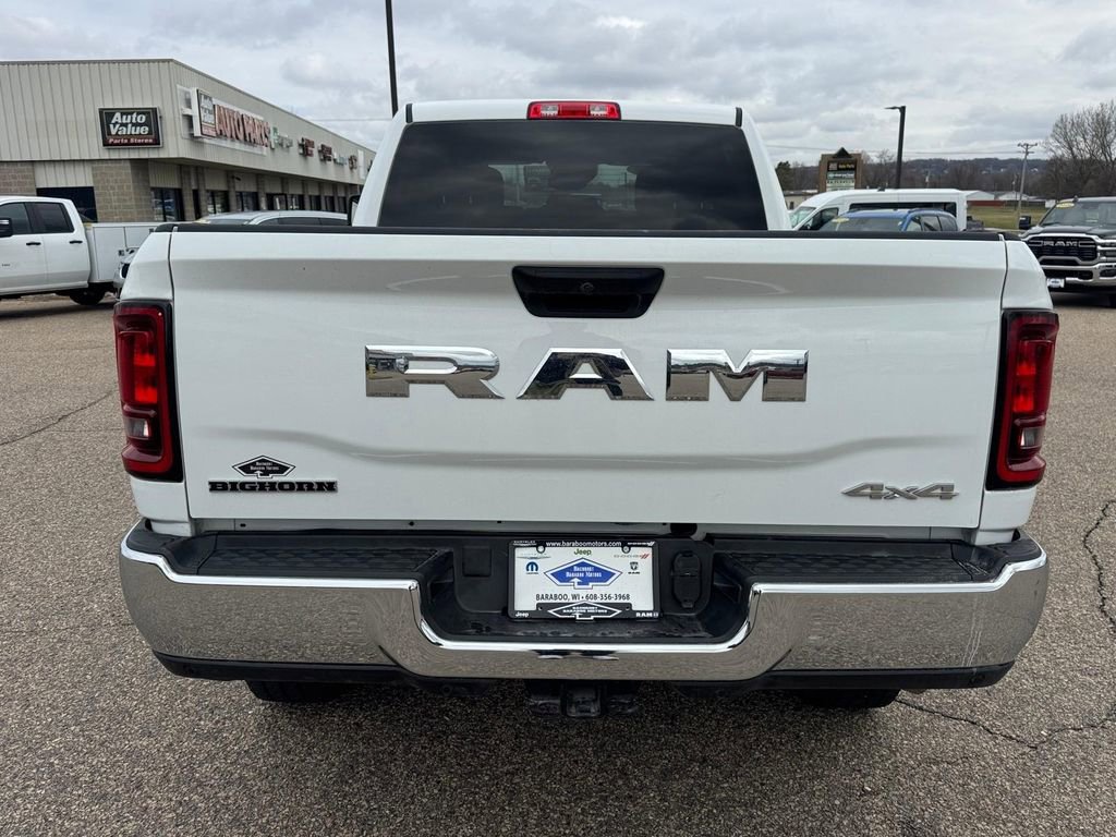 Used 2025 RAM 2500 Big Horn AWD/4WD image 3