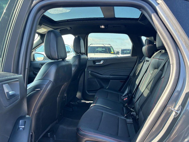 Used 2023 Ford Escape ST-Line w/ Tech Pack #1 AWD/4WD image 12