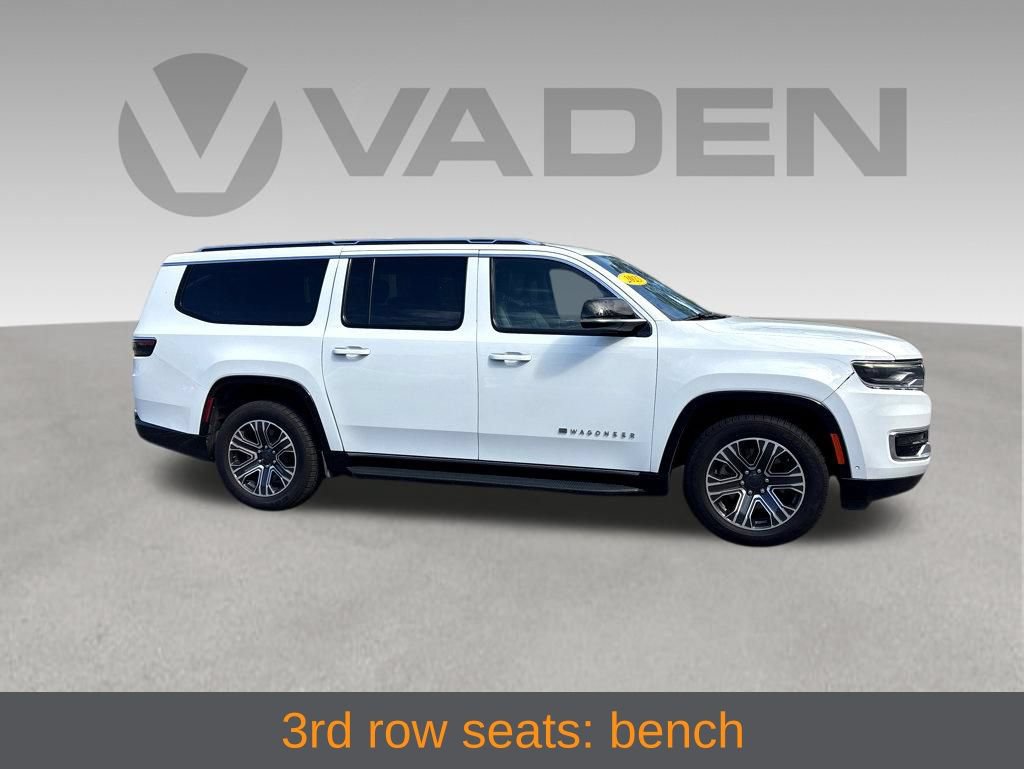Used 2023 Jeep Wagoneer L Series II AWD/4WD image 18