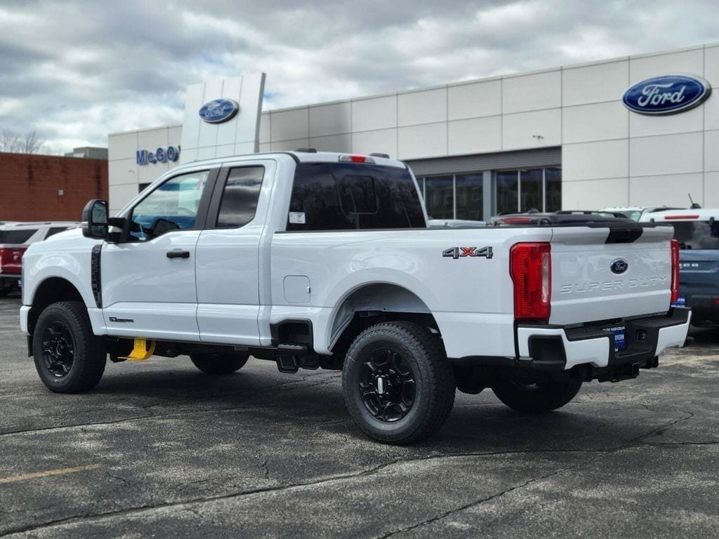 New 2026 Ford F250 XL w/ STX Appearance Package AWD/4WD image 3