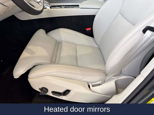 New 2026 Volvo XC60 T8 Ultra image 23