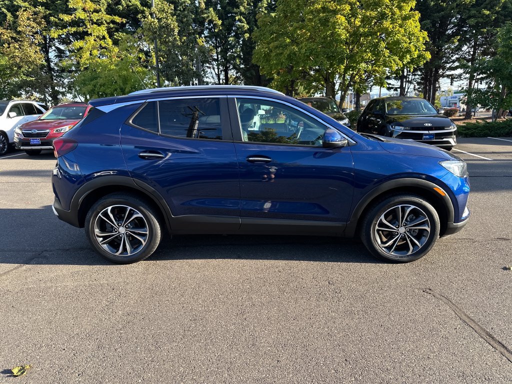 Used 2023 Buick Encore GX Select w/ Safety Package II FWD image 7
