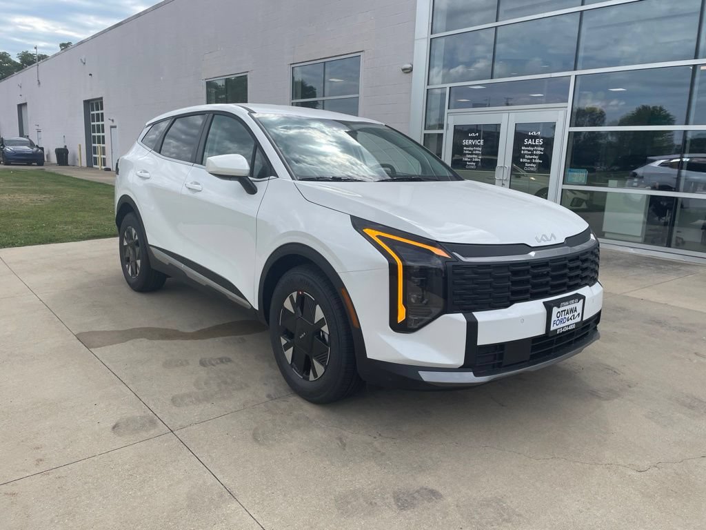 New 2027 Kia Sportage LX