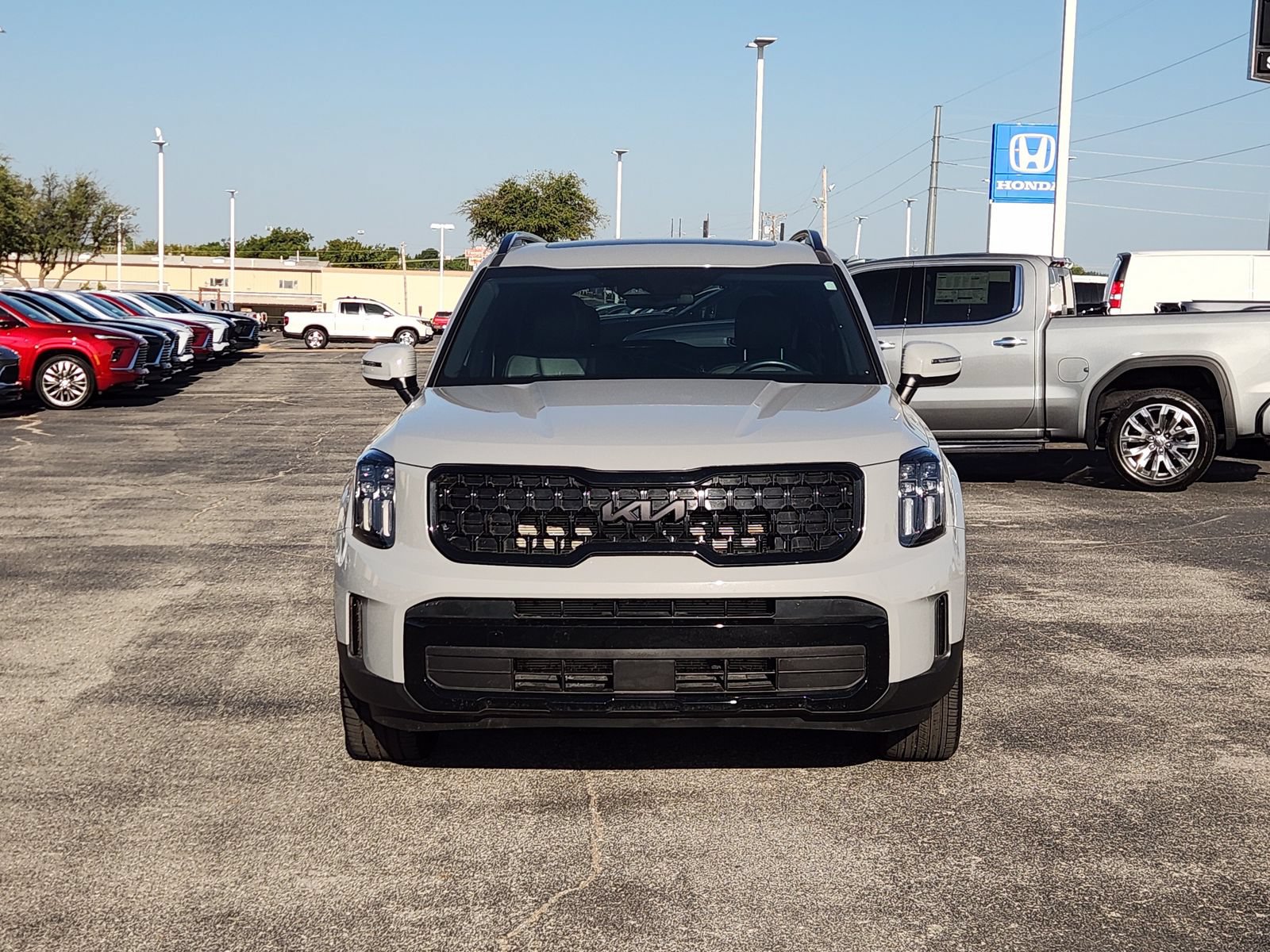 Used 2025 Kia Telluride EX X-Line AWD/4WD image 6