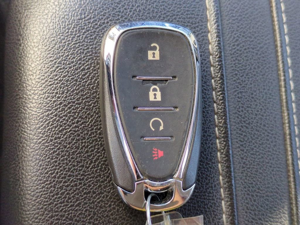 Used 2023 Chevrolet Blazer LT image 29