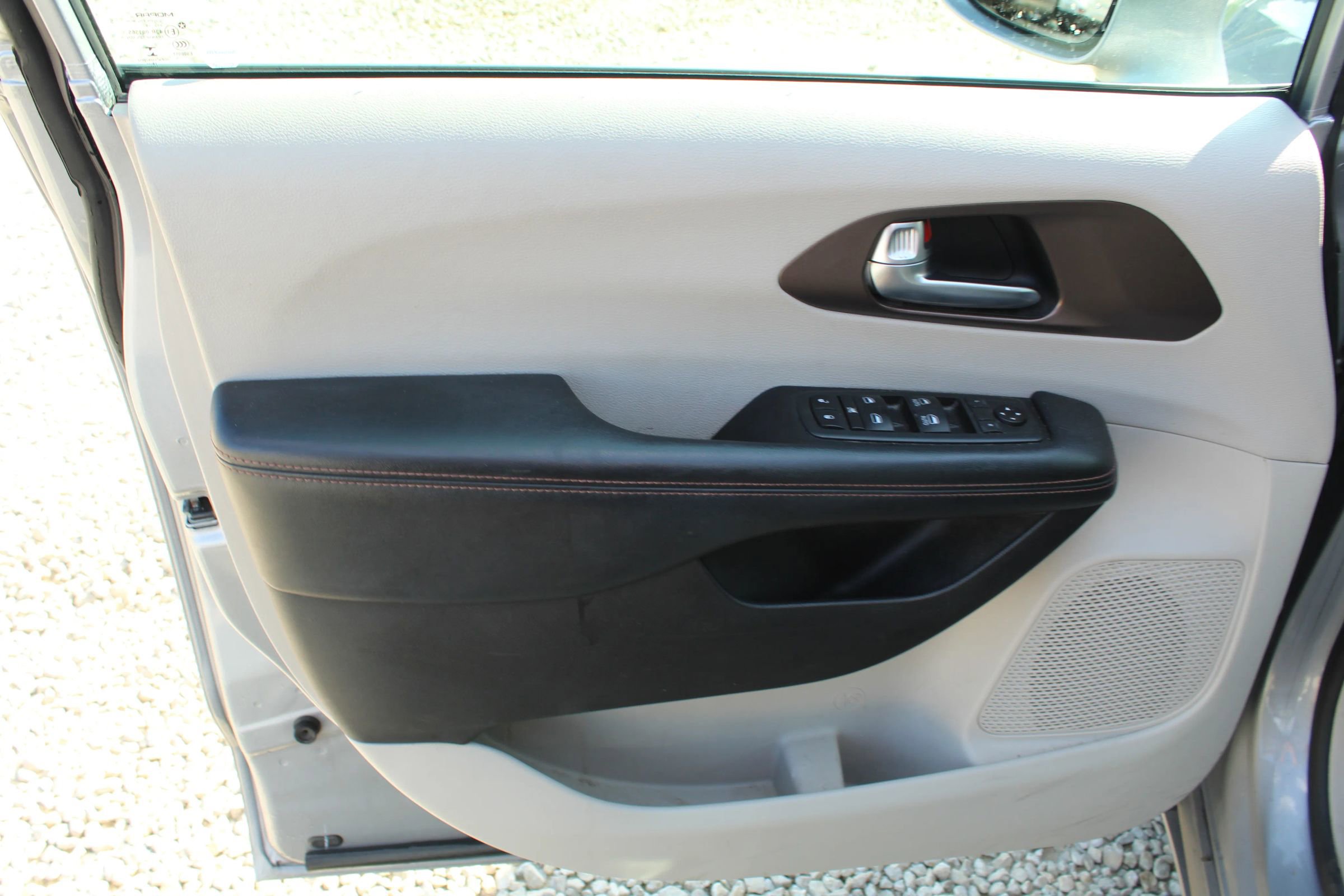 Used 2019 Chrysler Pacifica Touring Plus image 19